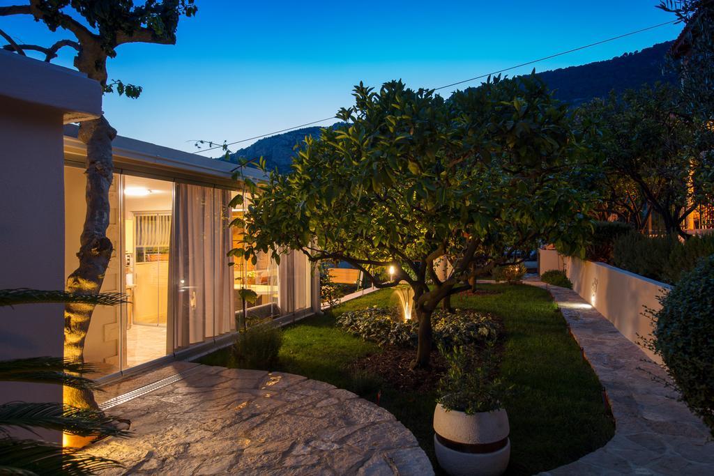Villa Kamenica Komiža المظهر الخارجي الصورة