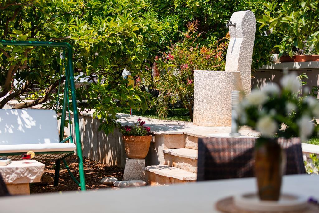 Villa Kamenica Komiža المظهر الخارجي الصورة
