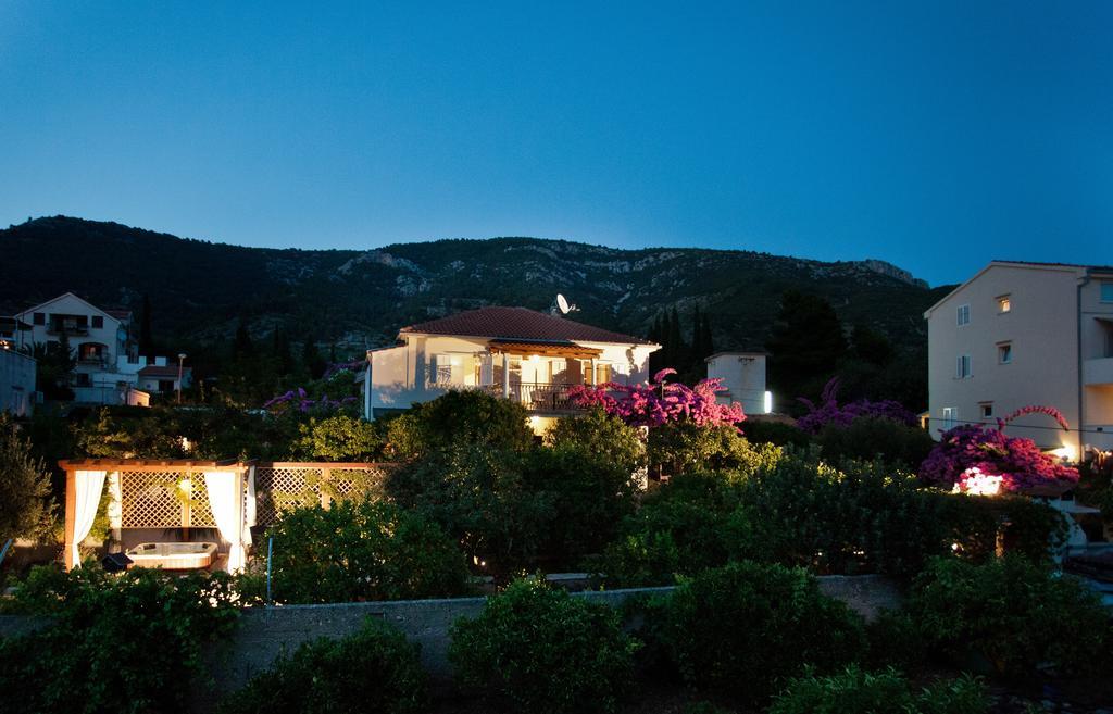 Villa Kamenica Komiža المظهر الخارجي الصورة